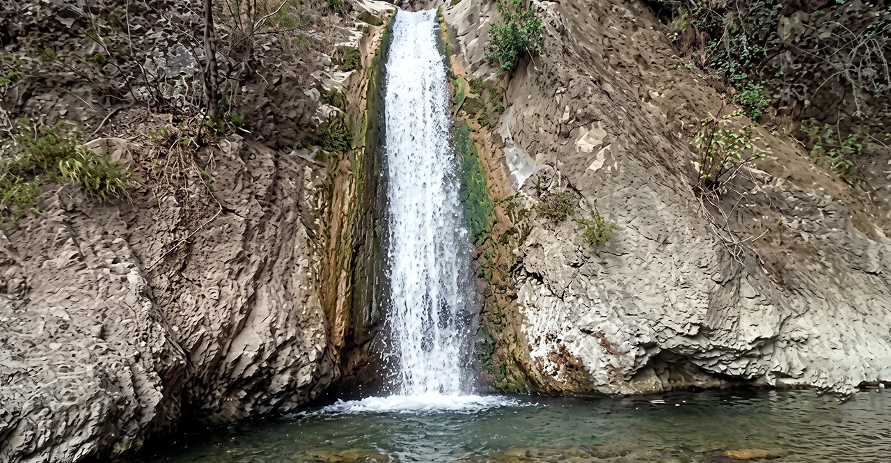 15 Offbeat Places Near Mussoorie You Should Explore