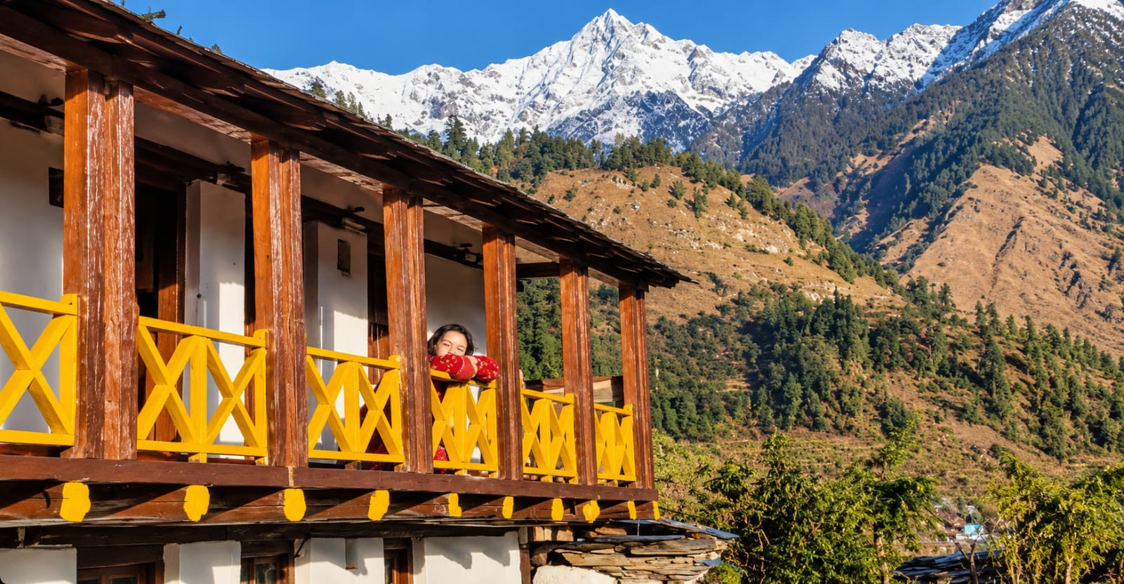 Top 5 Homestays in Uttarakhand for a Majestic Mountain Vibe