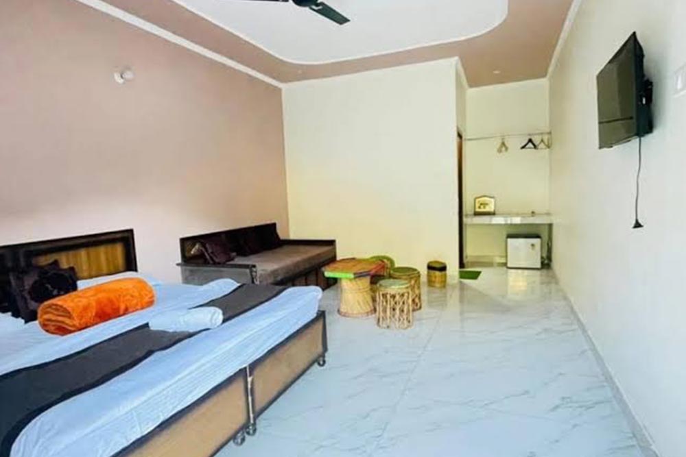 River Valley - Double Room with Balcony photo