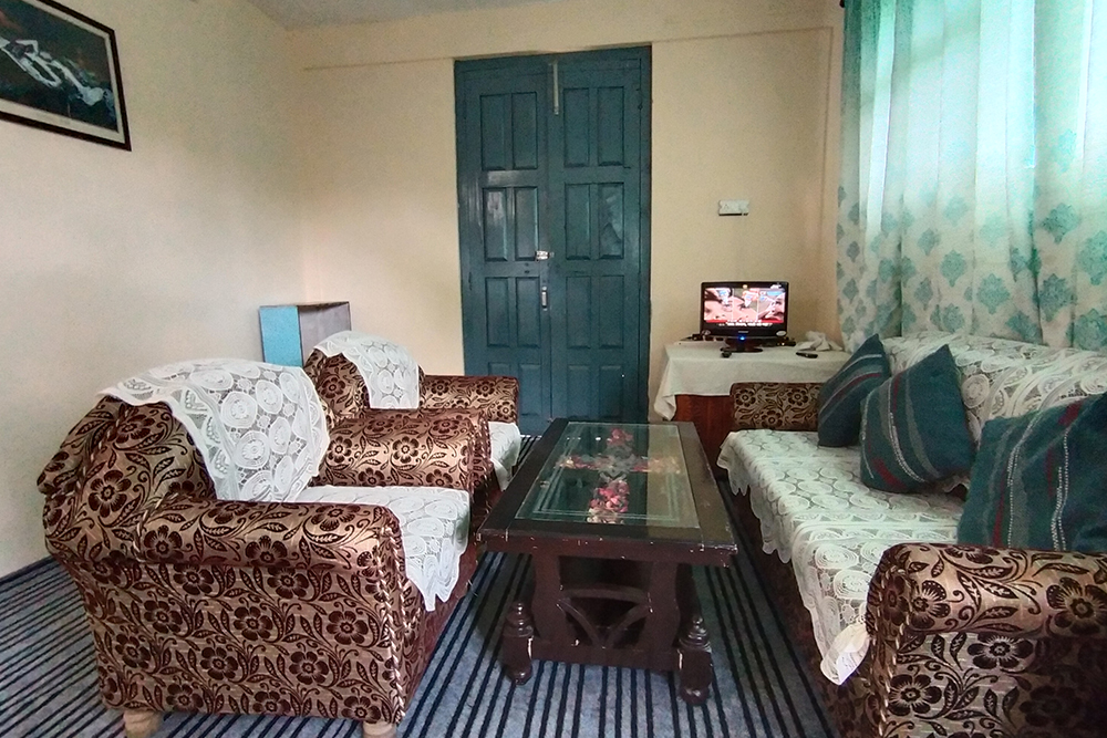 Himalaya View Homestay Ranikhet photo