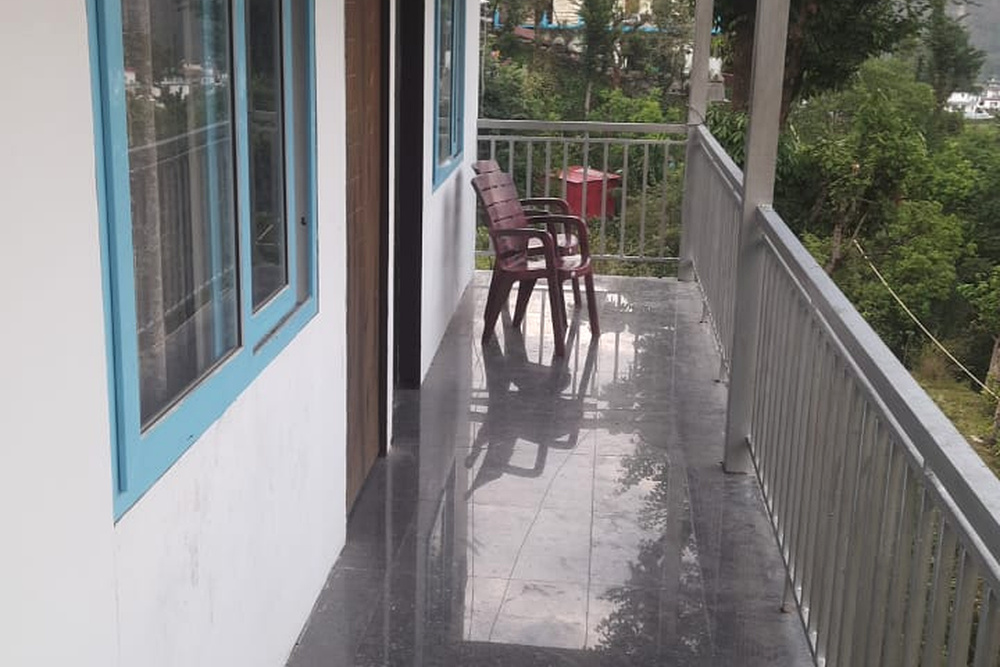 Gallery image