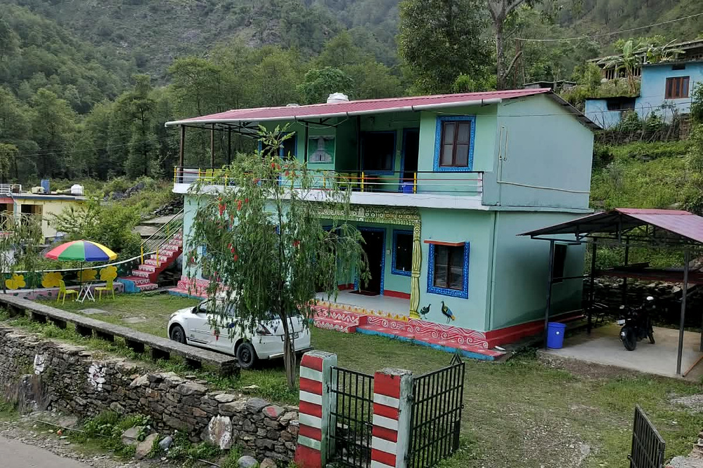 The Chaukhamba Trail photo